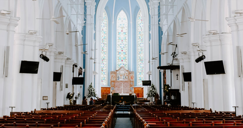 Digital Signage for Churches: How to Engage Your Congregation